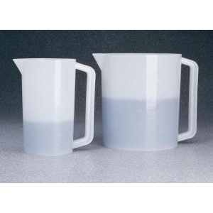 Graduated HDPE Beaker with Handle. Nalgene